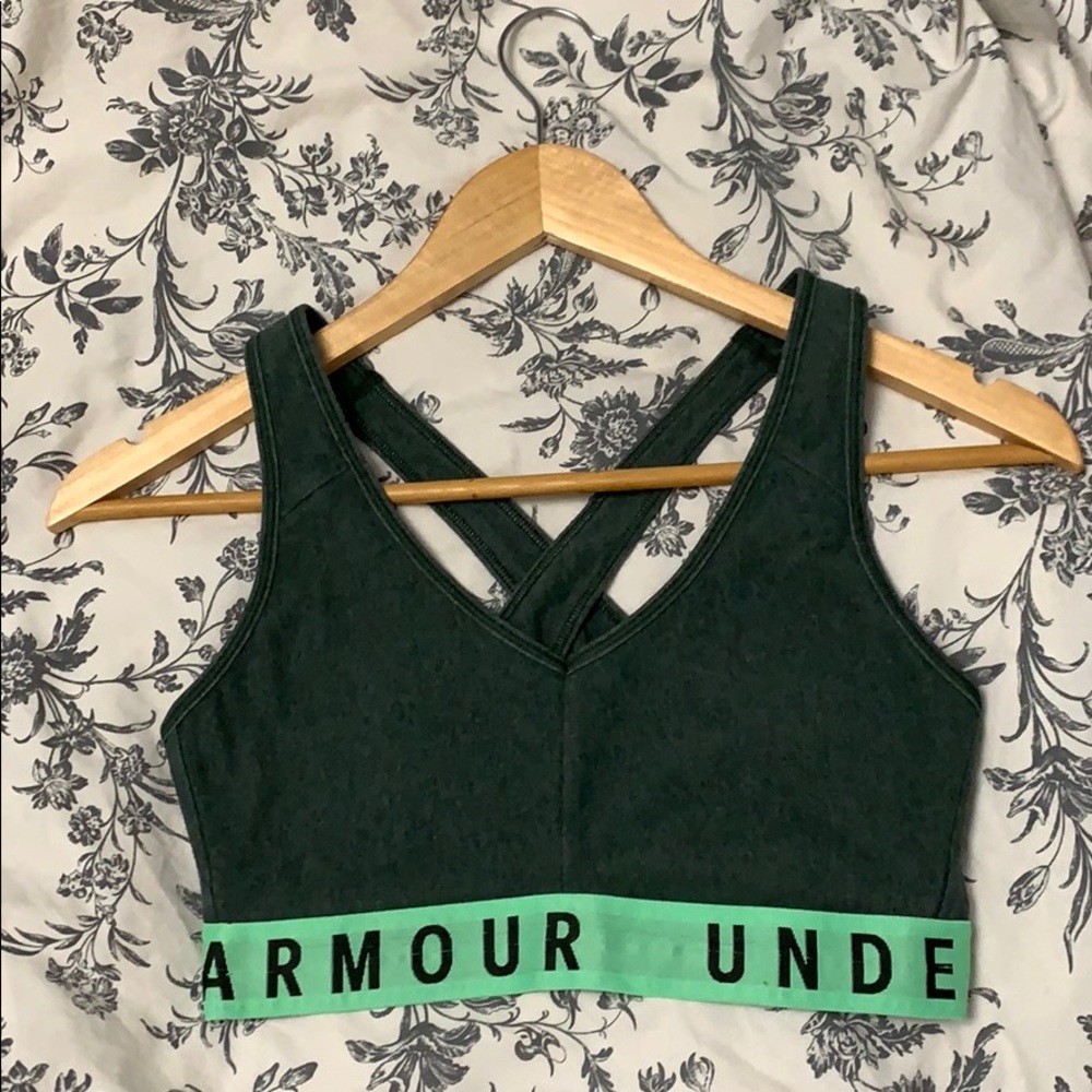 💚 Under Armour Sports Bra - Small - Fitted